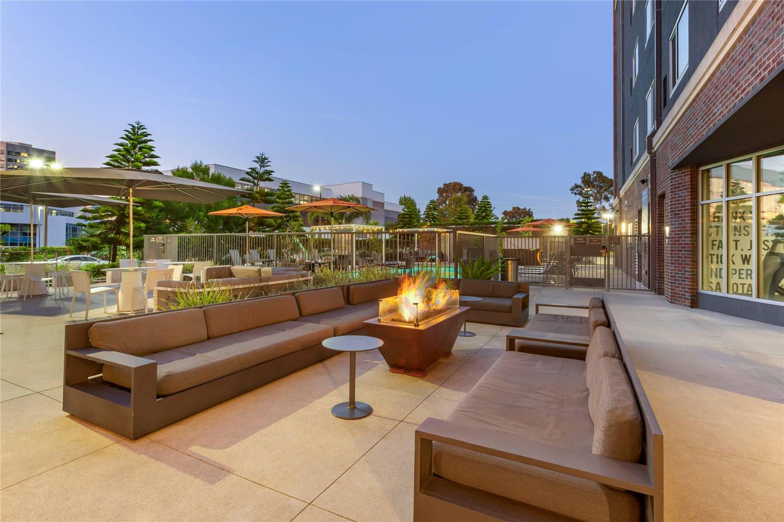 Cambria Hotel LAX - photo 6