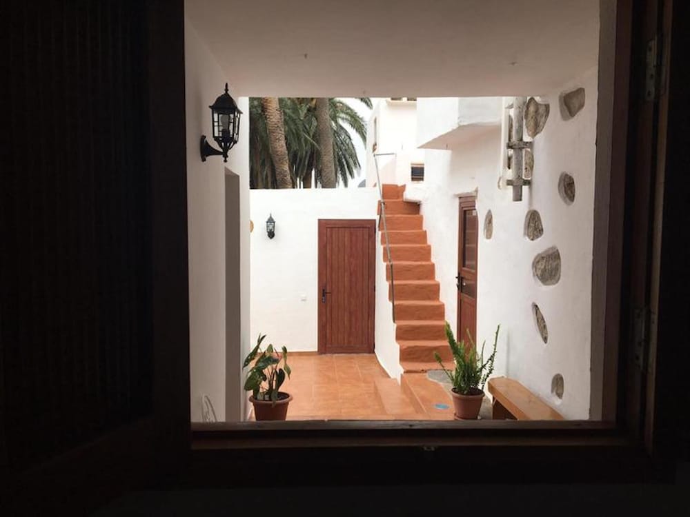 Casa Rural Tadia — 4-Star Luxury Hotel in San Bartolome De Tirajana, Spain