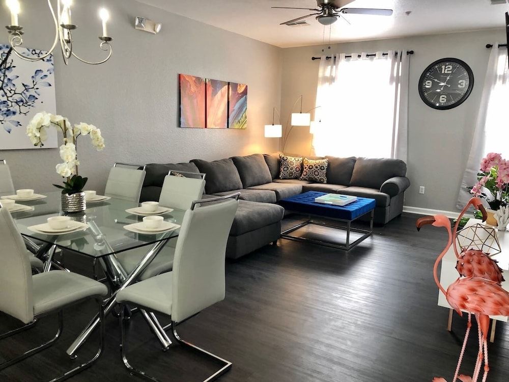 Vista Cay 4801 Tidecrest Ave #165 — 4-Star Luxury Hotel in Orlando, United States