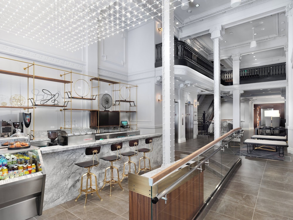 Axiom Hotel - photo 41