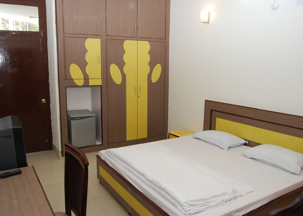 Hotel Inderlok — Alwar — photo 3