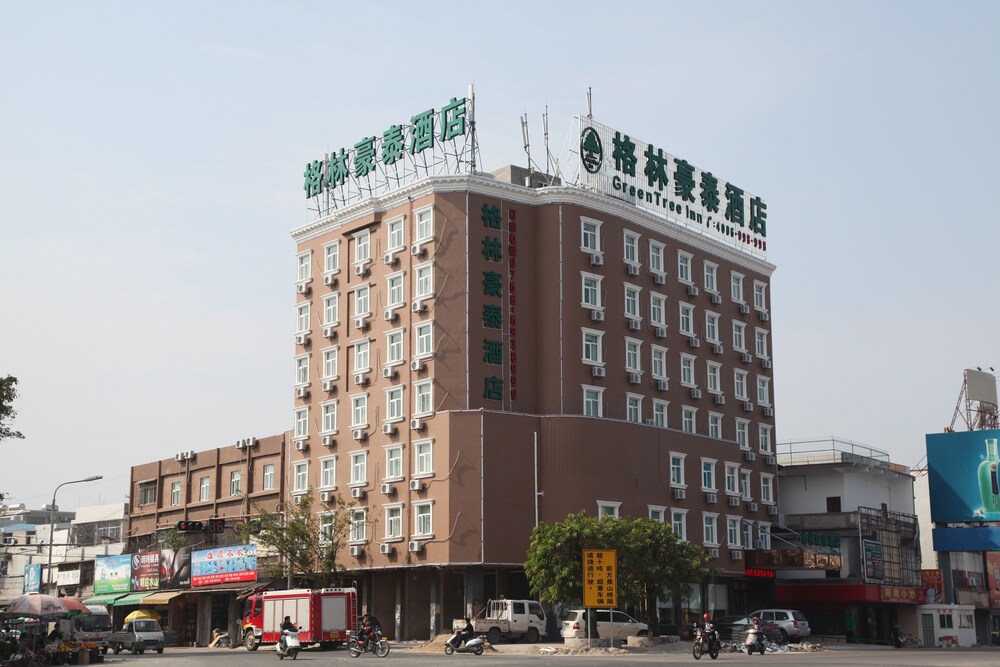GreenTree Inn Shantou Jinping Chaoshan Road Anbu Business Ho — hotel in Shantou