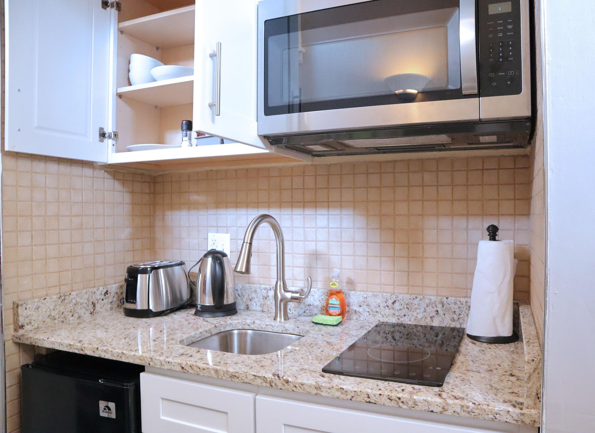 Midtown Suites - photo 29