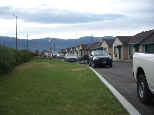 Eddy's Motel - photo 26