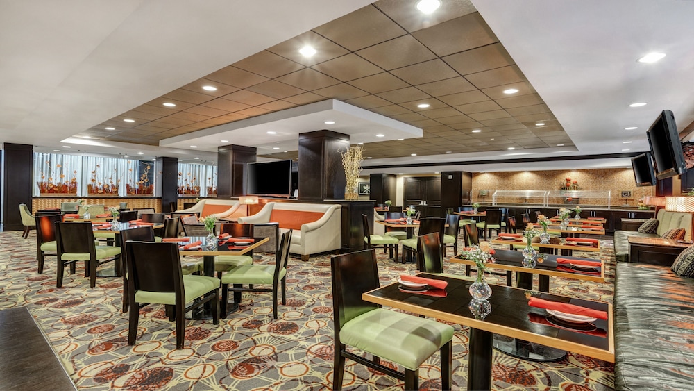 Crowne Plaza Houston Galleria Area by IHG - photo 73