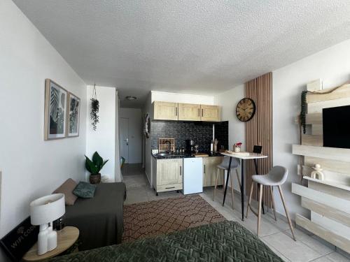 Studio neuf et cosy proche plage et toutes commodités — 4-Star Luxury Hotel in Le Gosier, Guadeloupe