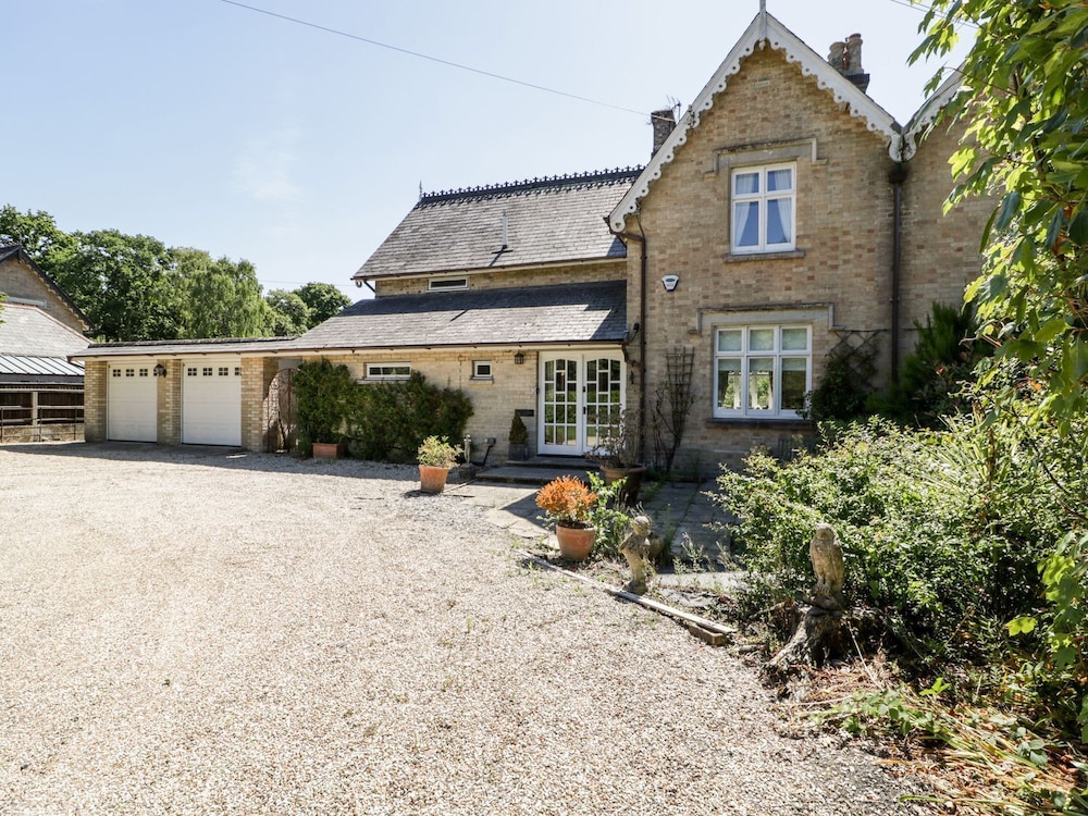 2 Heath Cottages in Wareham, United Kingdom