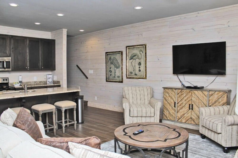 Romeo Beach by Youngs Suncoast - photo 25