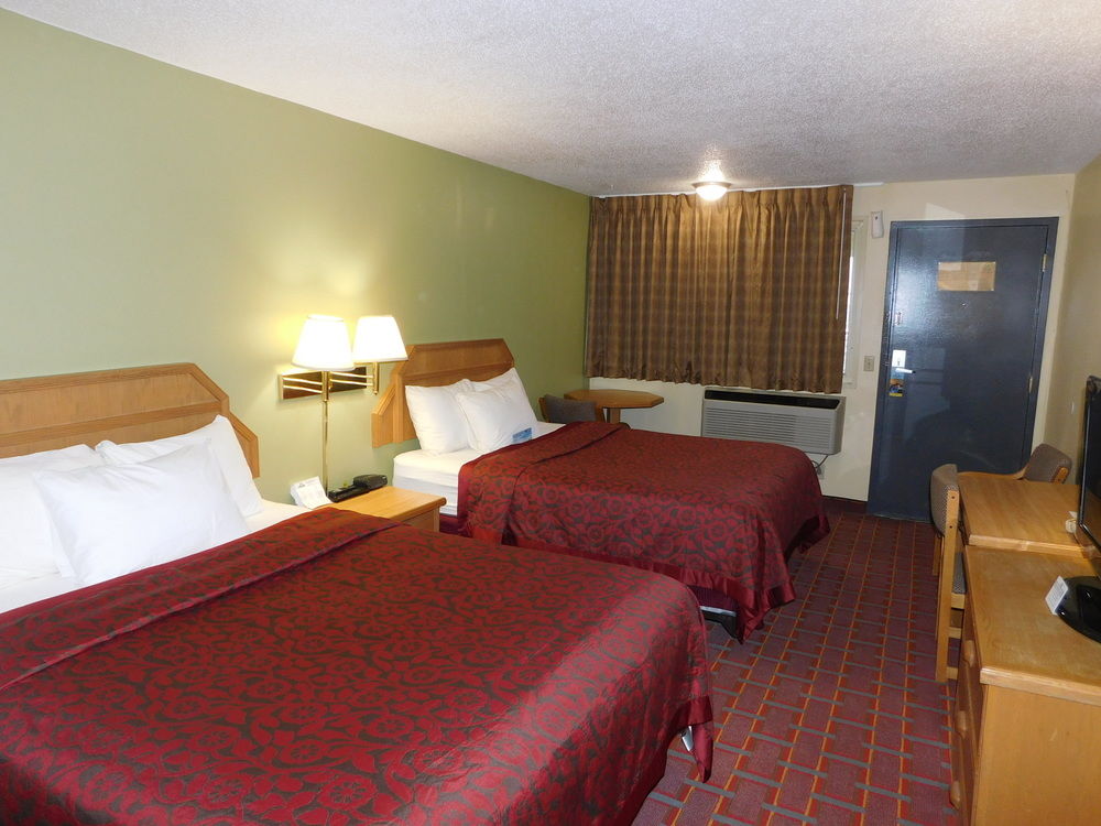 Days Inn Williamsburg - photo 29