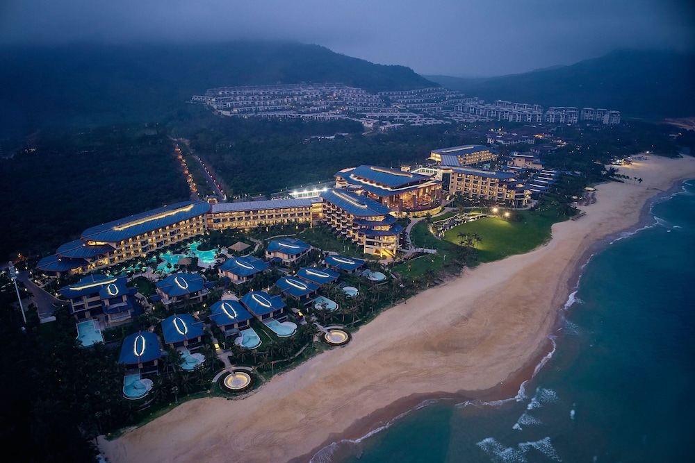 The Westin Shimei Bay Resort in Wanning, People's Republic of China