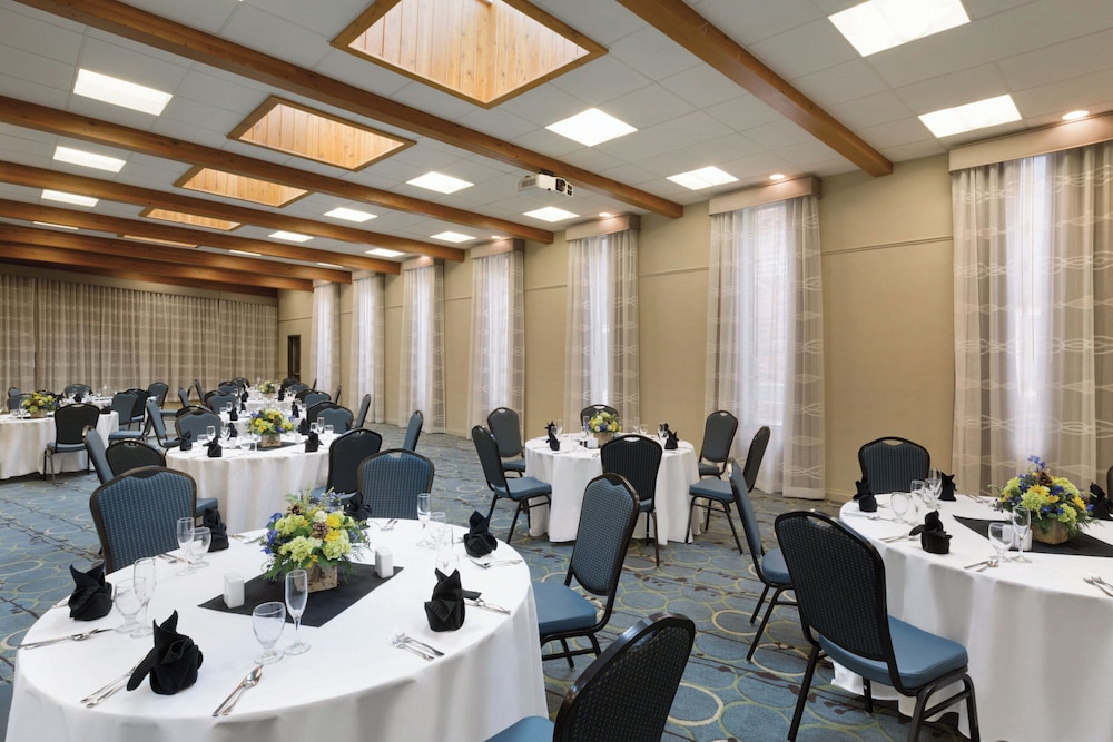 Delta Hotels by Marriott Helena Colonial - photo 34
