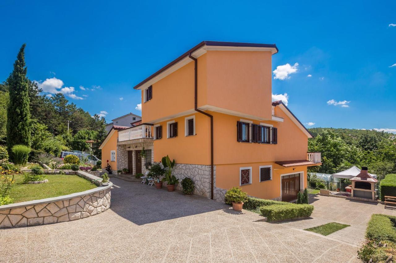 Apartments for families with children Viskovo Rijeka 18894 — 4-Star Luxury Hotel in Viskovo, Croatia