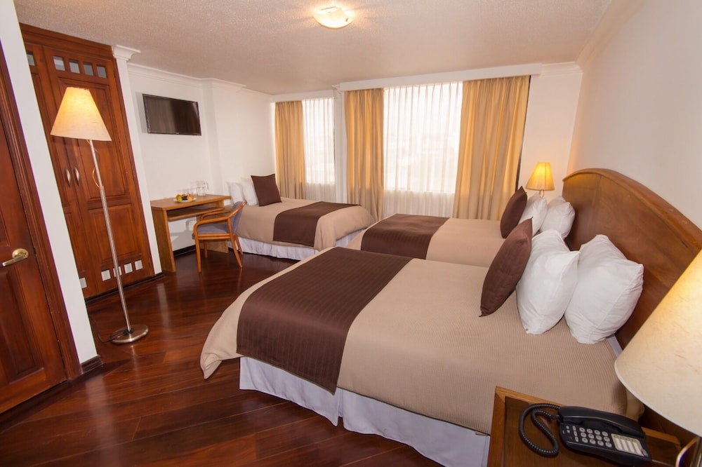 Hotel Tourblanche — Quito — photo 5