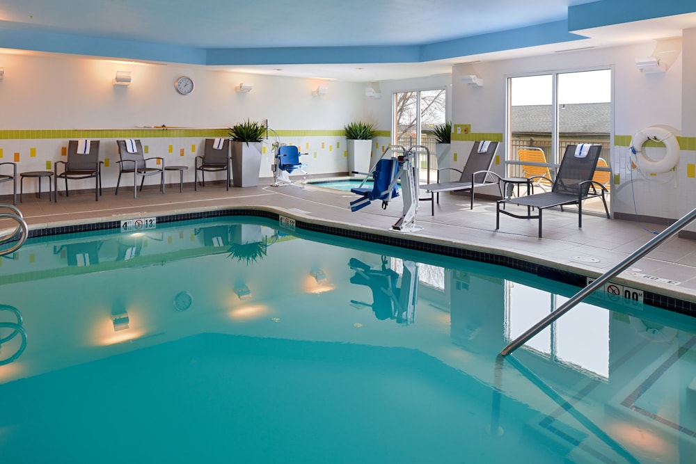Fairfield Inn & Suites Cedar Rapids - photo 34