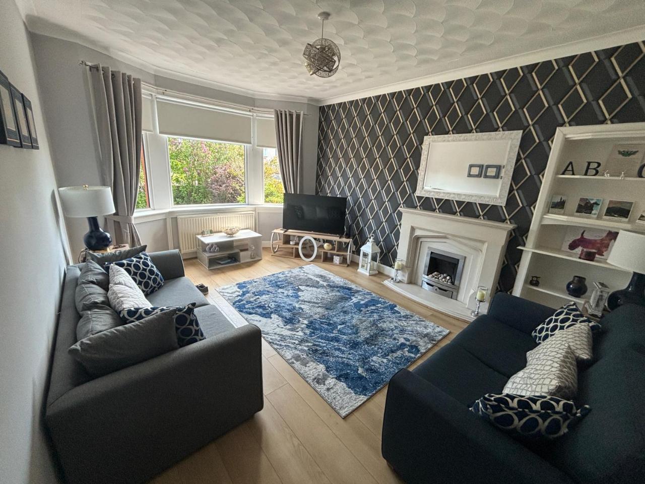 Tigh Lochlainn in Prestwick, United Kingdom