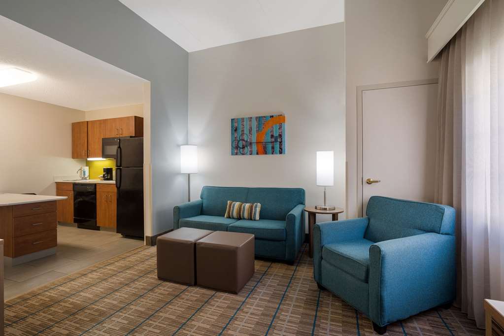 MainStay Suites Wilmington University Area - photo 12