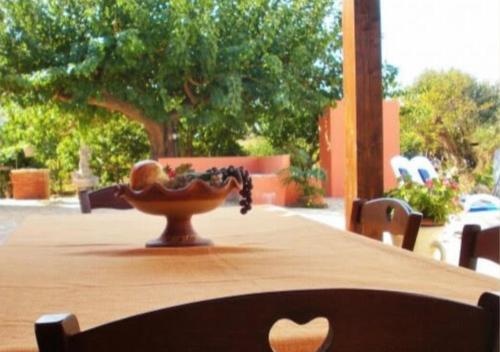 Villa Nuccia Oasi di relax con piscina — 4-Star Luxury Hotel in Castellammare Del Golfo, Italy