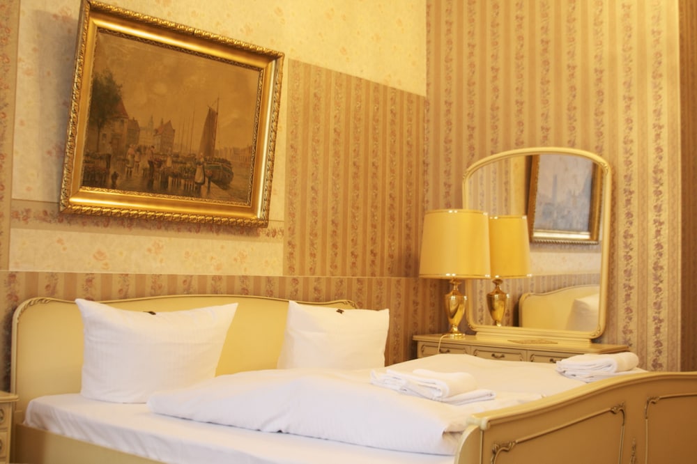 Alte Galerie Hotel — Berlin — photo 3