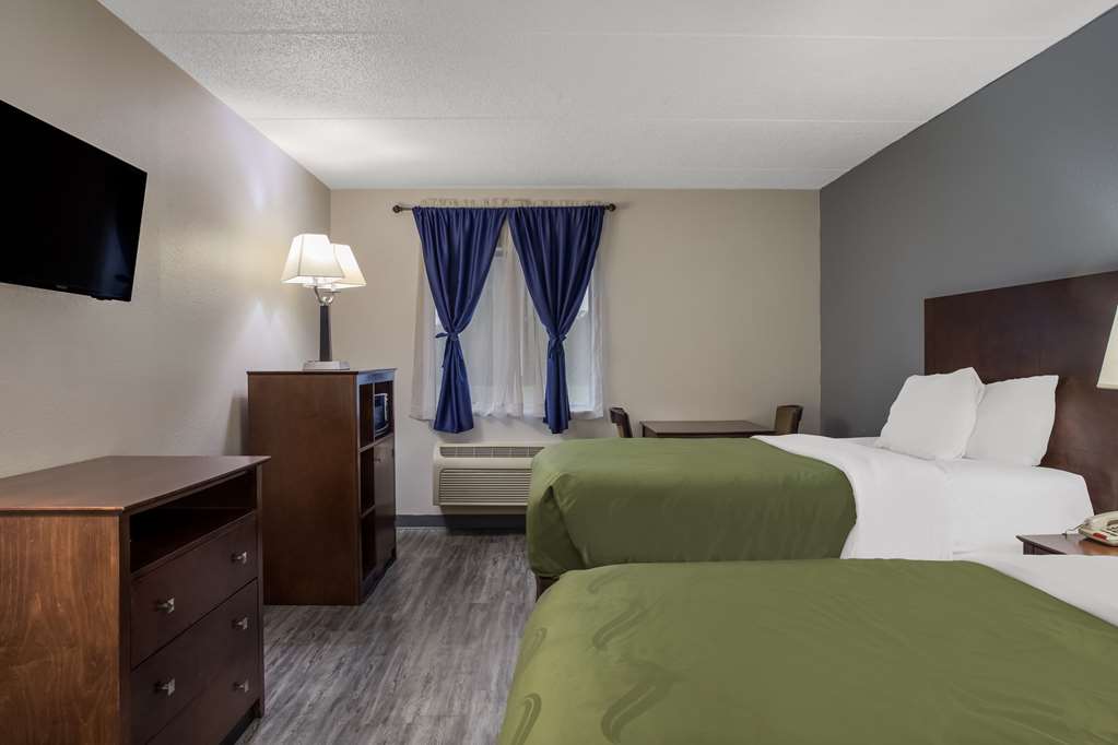 Quality Inn Toledo Westgate - photo 13