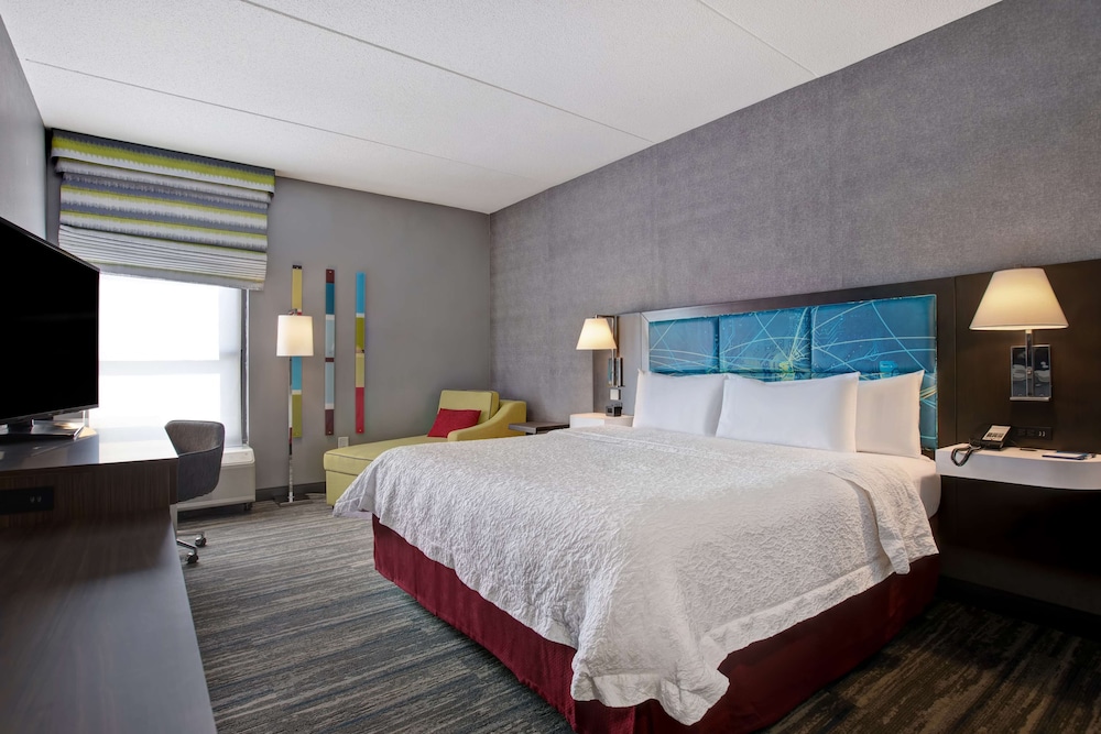 Hampton Inn Olive Branch - photo 14