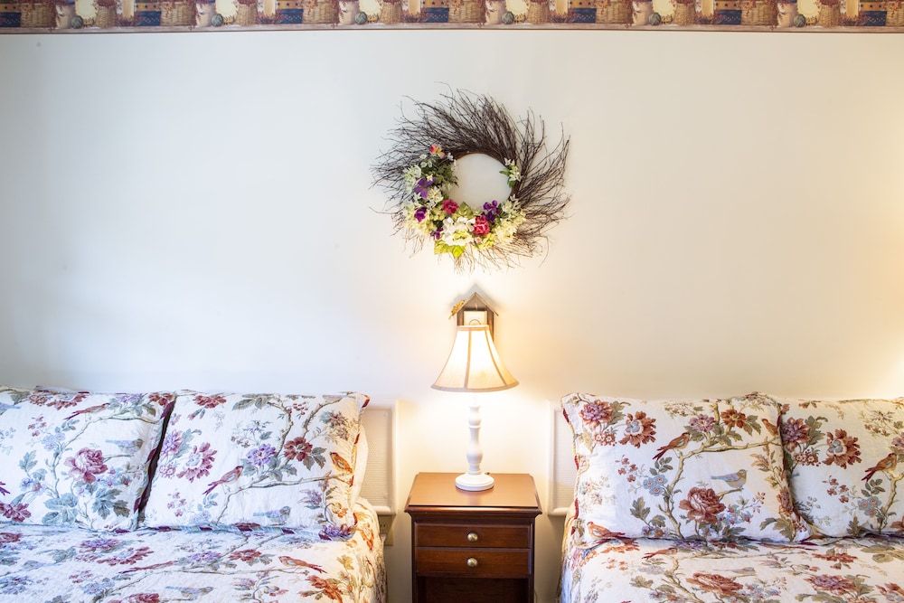 The Chimney Rock Inn & Cottages - photo 65