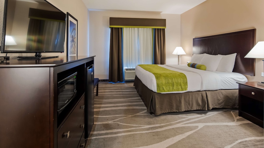 Best Western Plus Denver City Hotel and Suites - photo 5