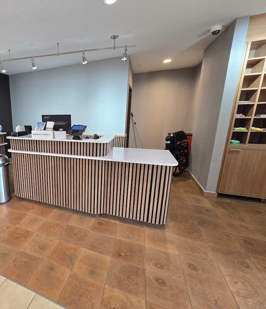 Courtyard by Marriott Fargo Moorhead MN - photo 31