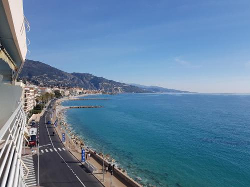 Menton Front Bord de Mer Cote D’azur Florentina Sea View French Riviera Proche Monaco Montecarlo Superb Studio in Menton, France