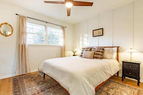 The Green House Central location PTC Trilith — 4-Star Luxury Hotel in Tyrone, United States