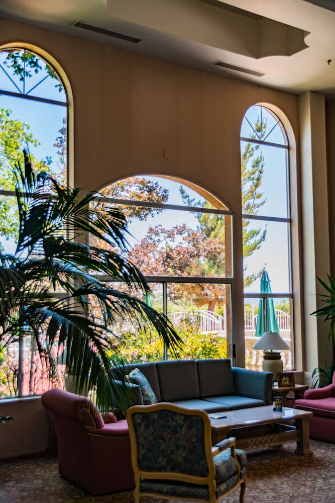 Forest Villas Hotel Prescott - photo 94
