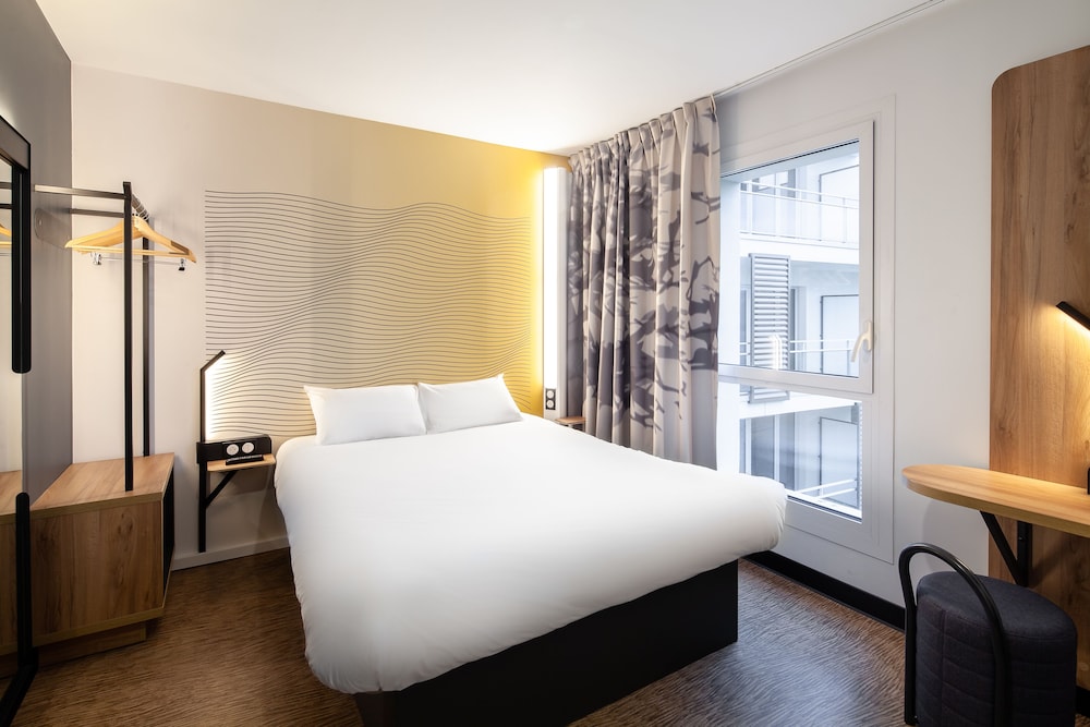 B&B Hotel Paris Meudon Velizy — hotel in Meudon