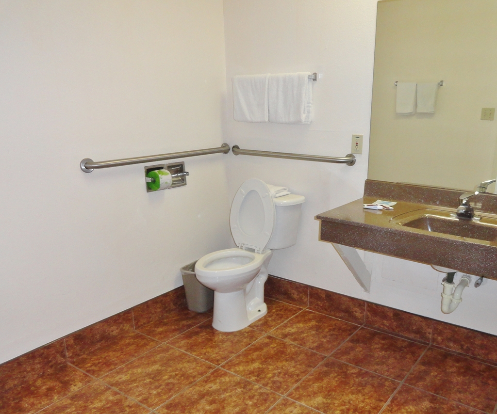 Americas Best Value Inn Brownsville - photo 22