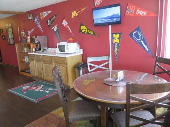 Sports Club Motel - photo 11
