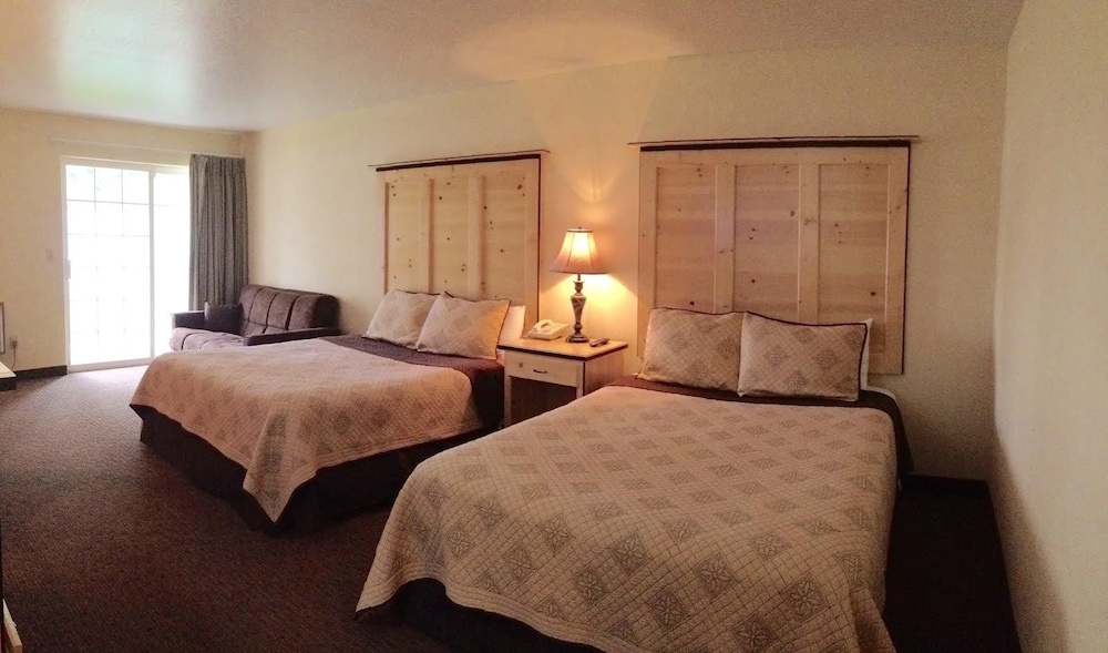 Sisters Inn And Suites - photo 13