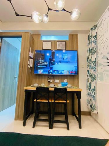 Coast Stay By J 41st Floor Penthouse — Manila