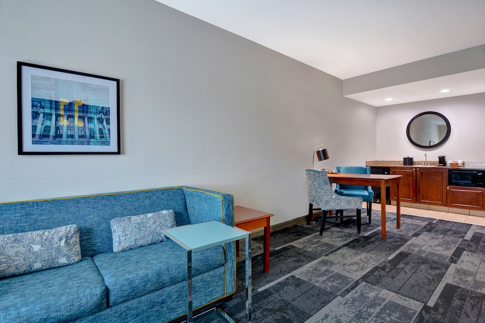 Hampton Suites Birmingham Hoover - photo 29
