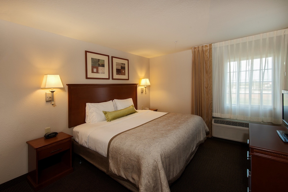 Candlewood Suites Fort Worth West an IHG Hotel - photo 3