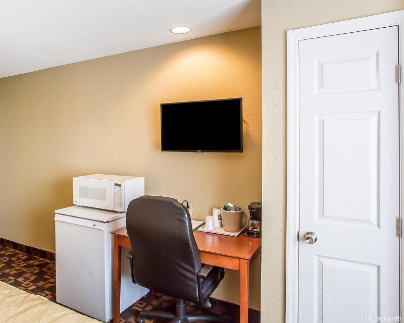 Quality Inn & Suites Mt. Juliet - photo 54