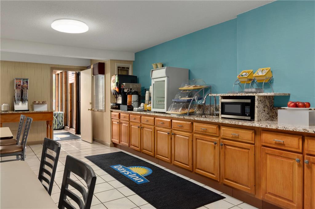 Days Inn by Wyndham Cartersville - photo 26