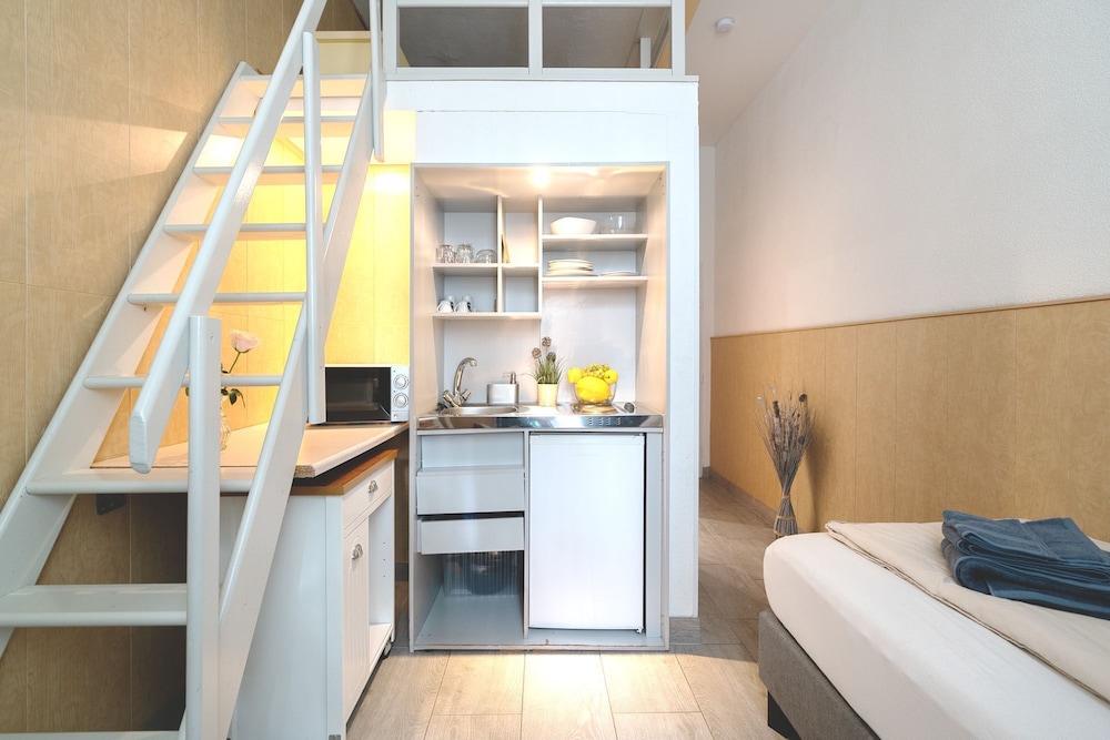 Apartments am Schloßpark — 4-Star Luxury Hotel in Senftenberg, Germany