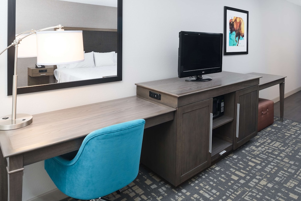 Hampton Inn North Sioux City - photo 14