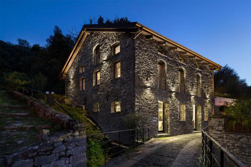 Agriturismo l'Adagio — 4-Star Luxury Hotel in Badalucco, Italy