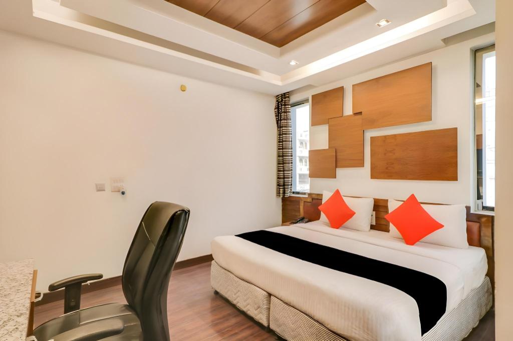 Hotel Gagan Inn Backside Punjab National Bank West Patel Nagar Metro Pillar No 222 in New Delhi, India