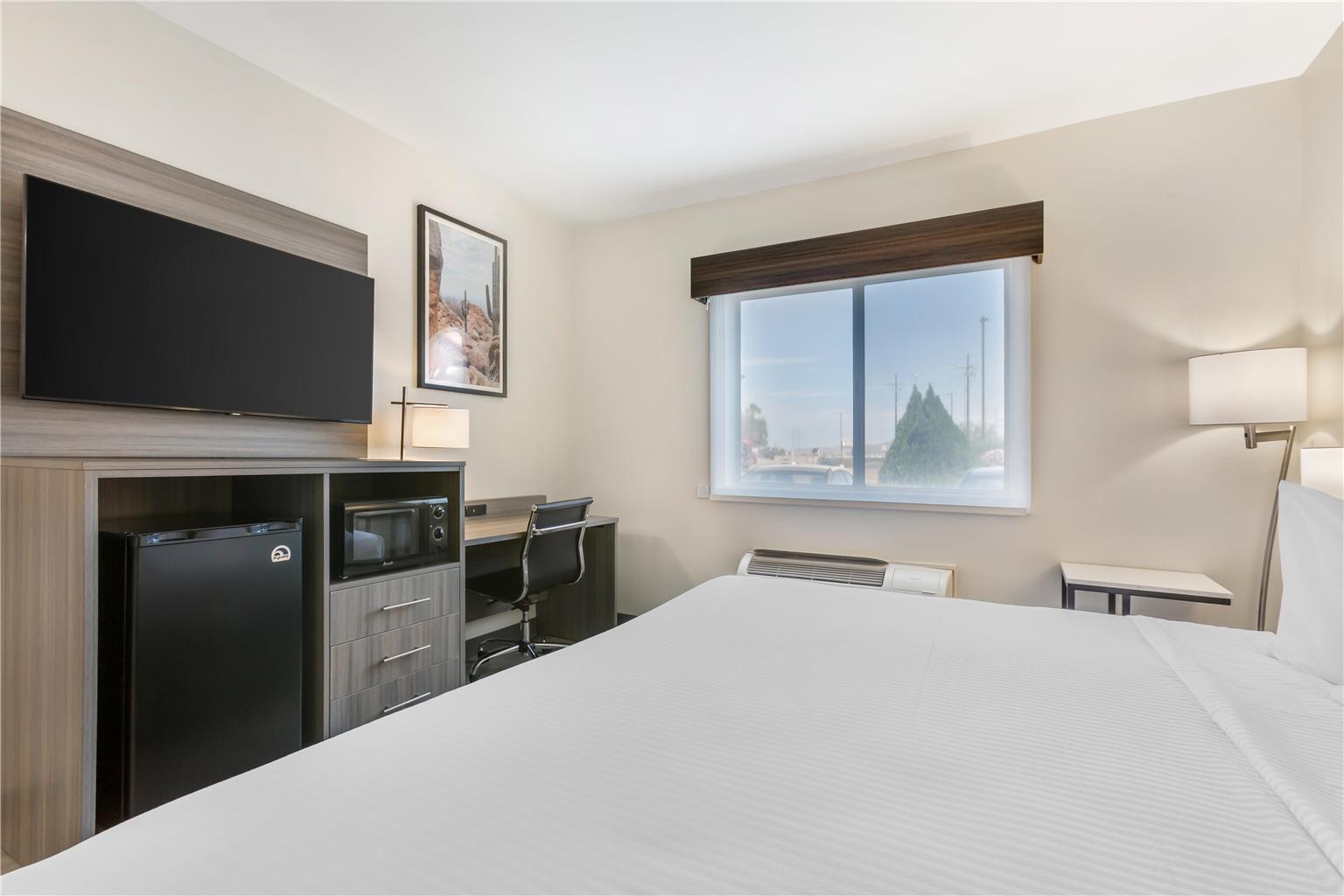 Best Western Gold Poppy Inn - photo 21