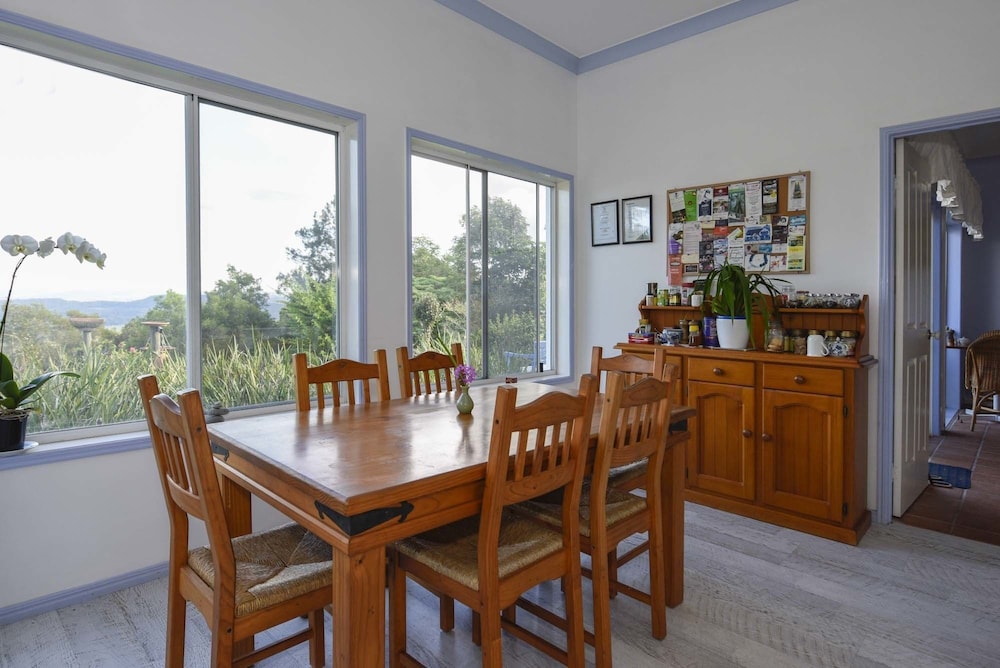 Ninderry Manor Spectacular Hinterland retreat — 4-Star Luxury Hotel in Ninderry, Australia