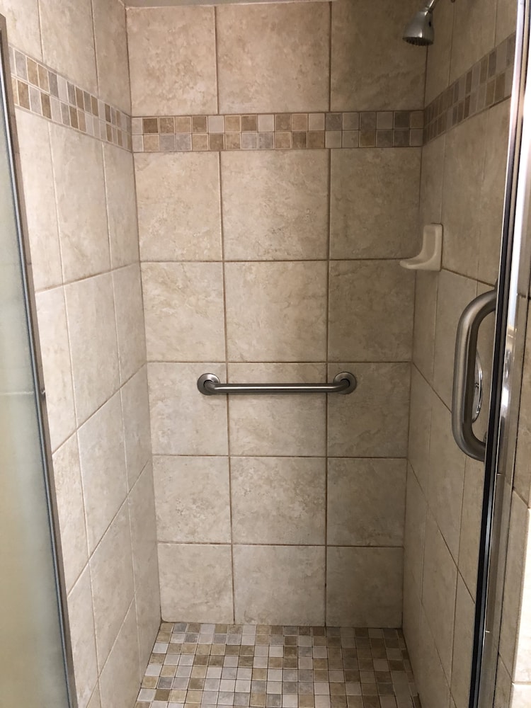 Knight's Inn Motel - photo 46