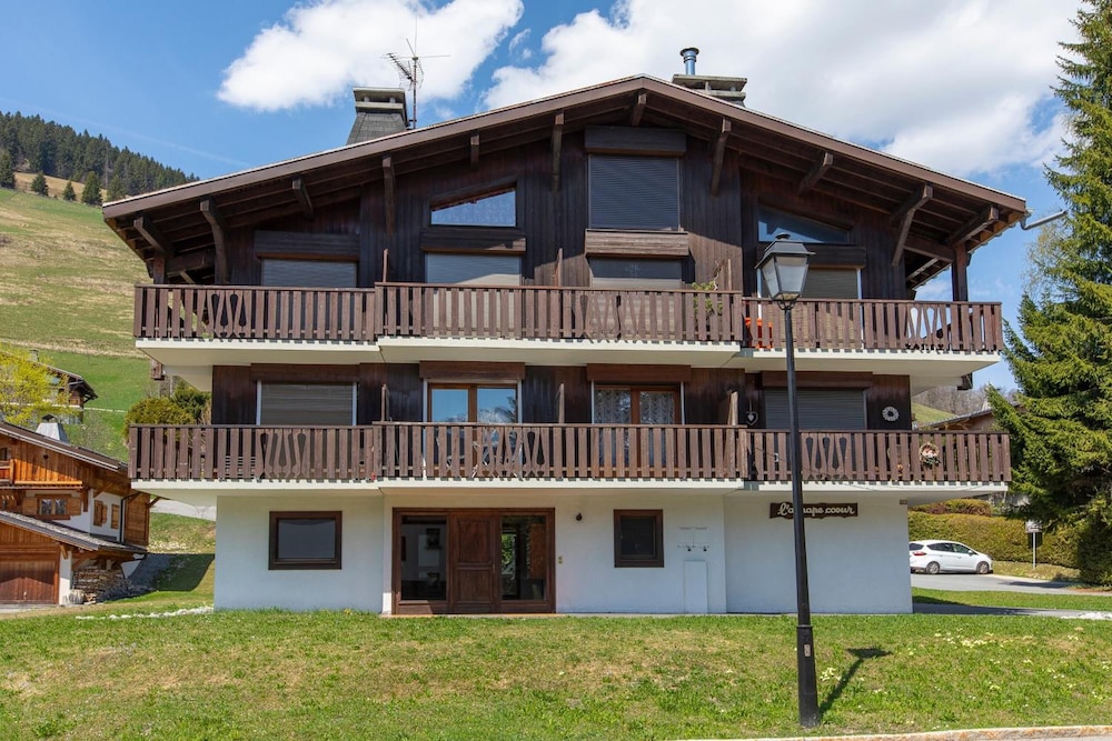 Chalet L'Attrape Coeur — 4-Star Luxury Hotel in Megeve, France