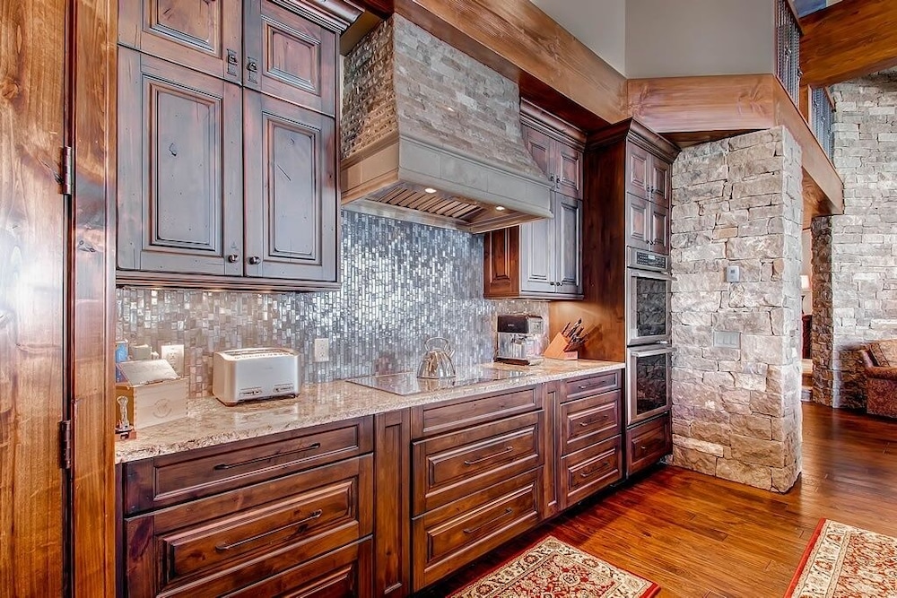 Slopeside Manor On Peak 8 By Pinnacle Lodging - photo 14