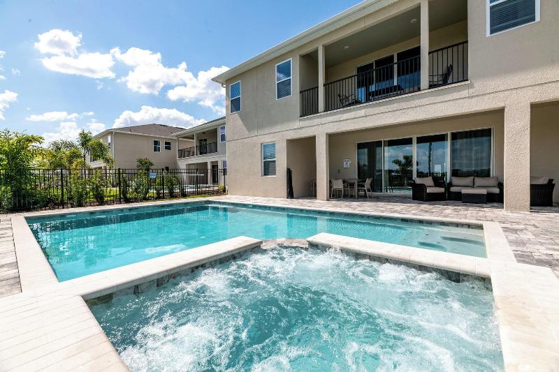 Encore Resort Vacation Homes & Waterpark - photo 114