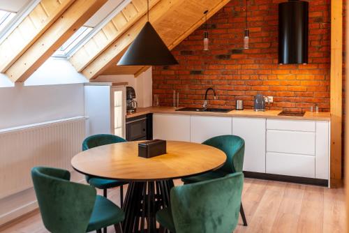 Woody Smart Luxury Home — 4-Star Luxury Hotel in Karpacz, Poland